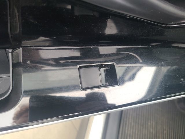 2024 Toyota bZ4X XLE AWD