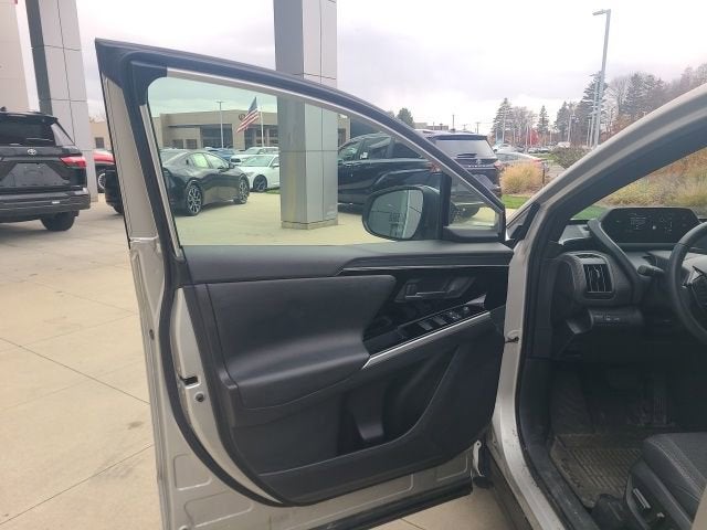 2024 Toyota bZ4X XLE AWD