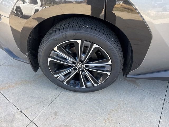 2025 Toyota bZ4X Limited AWD