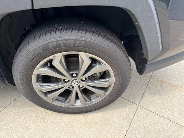 2025 Toyota RAV4 Hybrid Hybrid XLE Premium AWD