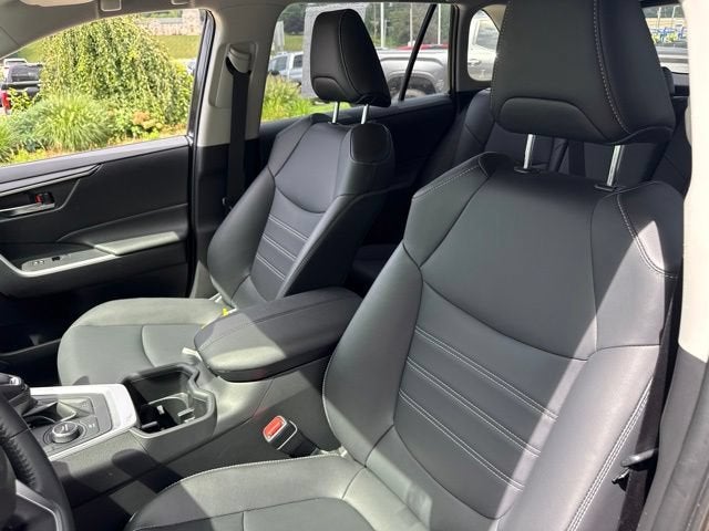 2025 Toyota RAV4 Hybrid Hybrid XLE Premium AWD