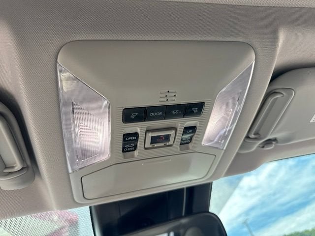 2025 Toyota RAV4 Hybrid Hybrid XLE Premium AWD