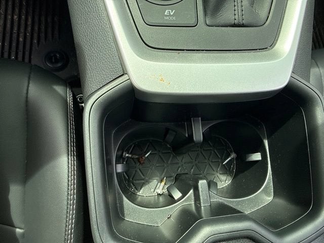 2025 Toyota RAV4 Hybrid Hybrid XLE Premium AWD