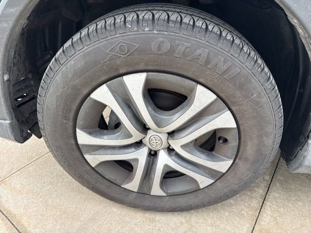 2018 Toyota RAV4 LE AWD