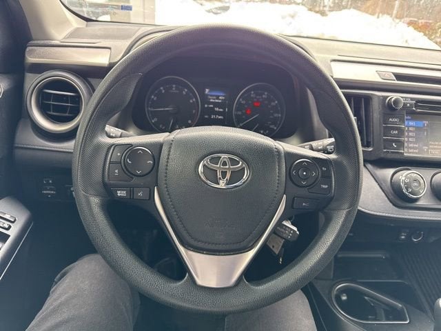 2018 Toyota RAV4 LE AWD