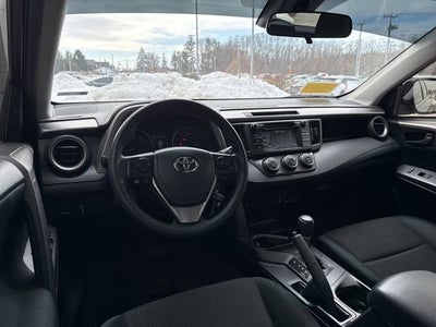 2018 Toyota RAV4 LE AWD