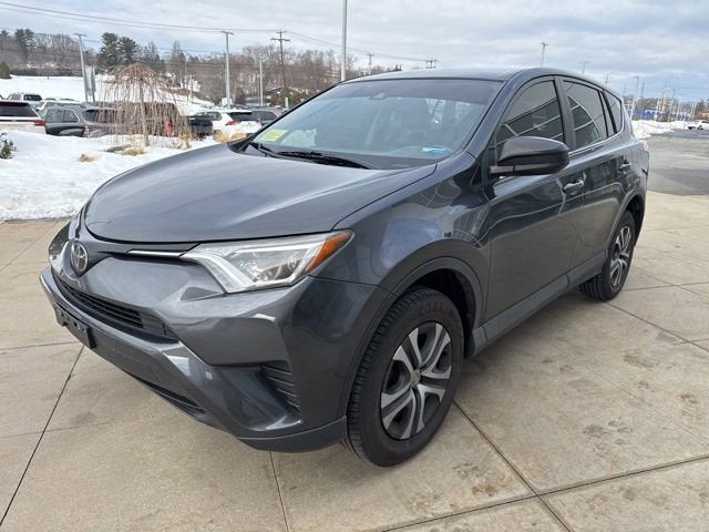 2018 Toyota RAV4 LE AWD