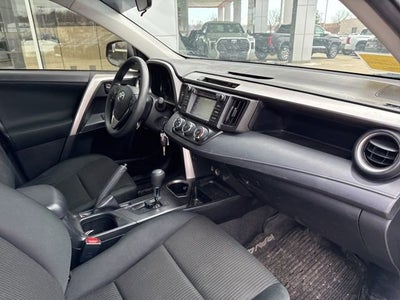 2018 Toyota RAV4 LE AWD