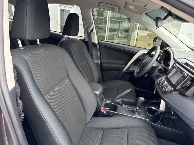 2018 Toyota RAV4 LE AWD