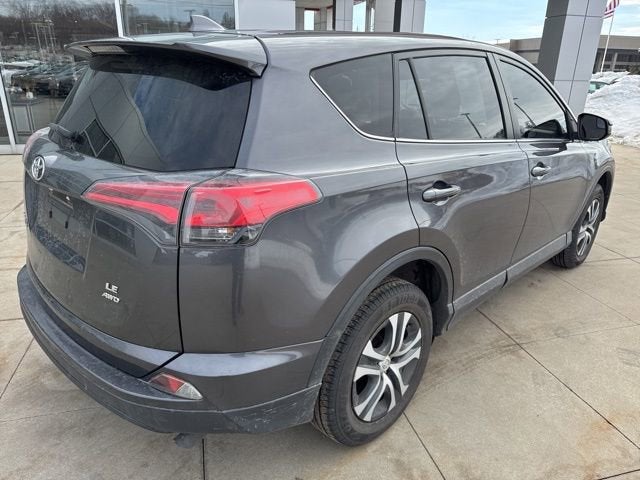 2018 Toyota RAV4 LE AWD