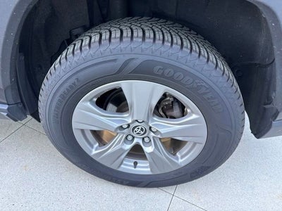 2022 Toyota RAV4 Hybrid Hybrid LE AWD