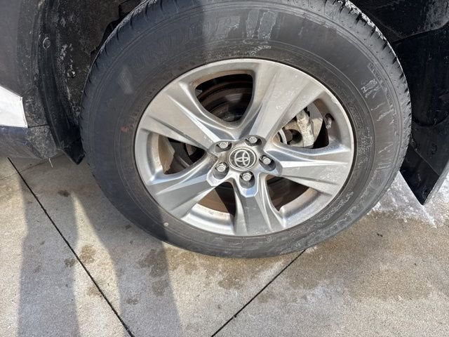 2024 Toyota RAV4 XLE AWD