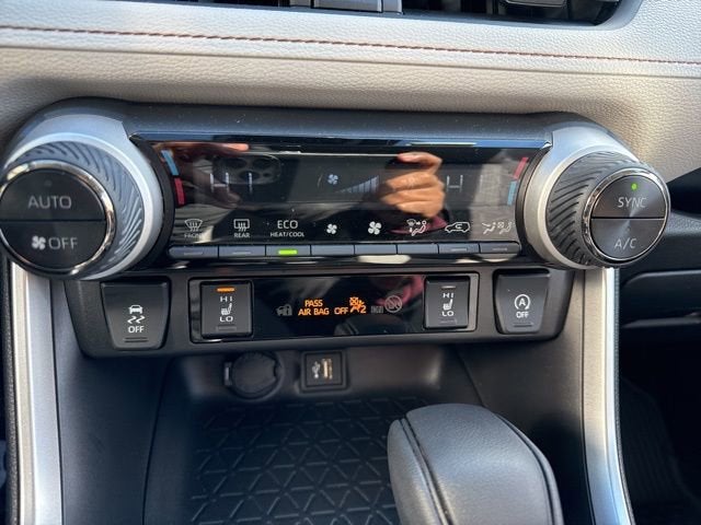 2024 Toyota RAV4 XLE AWD