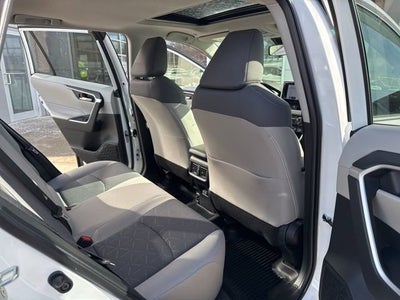 2024 Toyota RAV4 XLE AWD