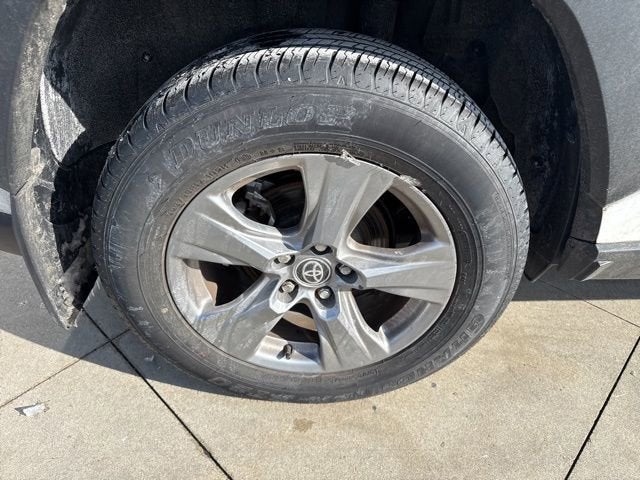 2024 Toyota RAV4 XLE AWD