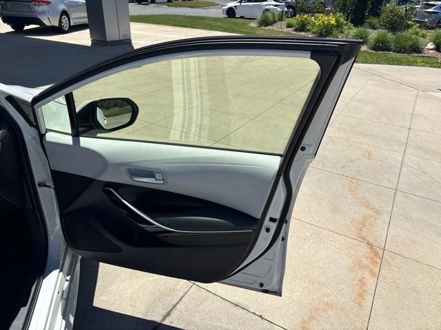 2024 Toyota Corolla Hatchback XSE CVT