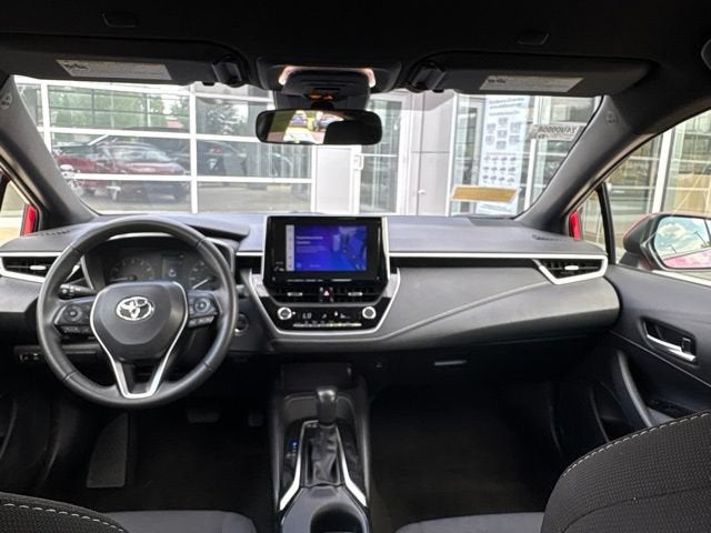 2025 Toyota Corolla Hatchback SE CVT