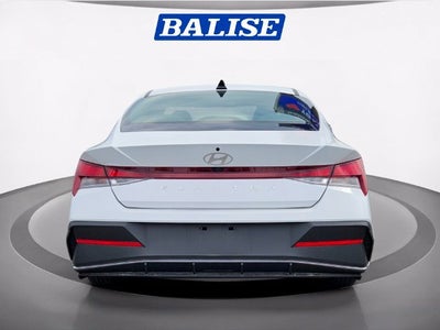 2024 Hyundai Elantra SEL IVT