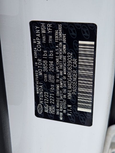 2024 Hyundai Elantra SEL IVT
