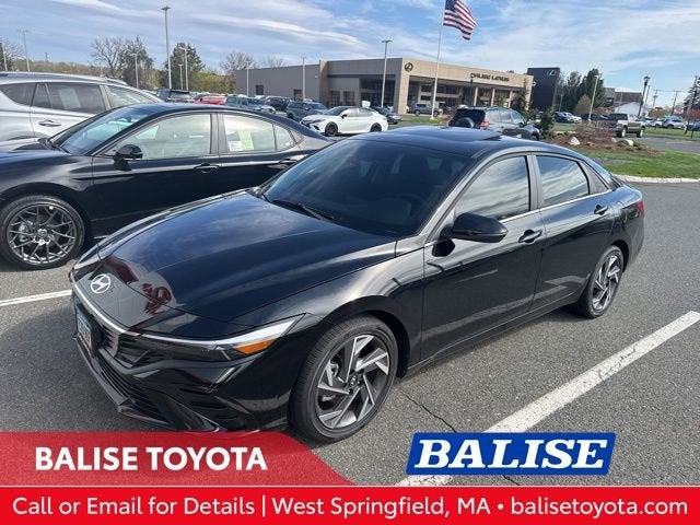 2026 Hyundai Elantra Limited IVT