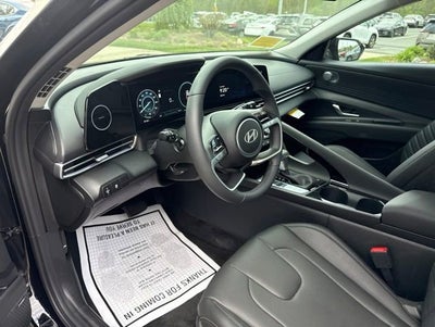 2026 Hyundai Elantra Limited Sedan