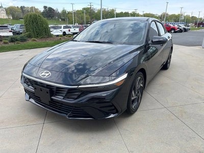 2026 Hyundai Elantra Limited Sedan