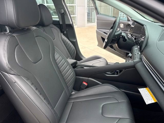 2026 Hyundai Elantra Limited Sedan