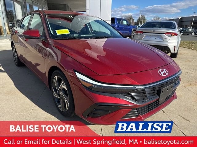 2024 Hyundai Elantra Limited IVT