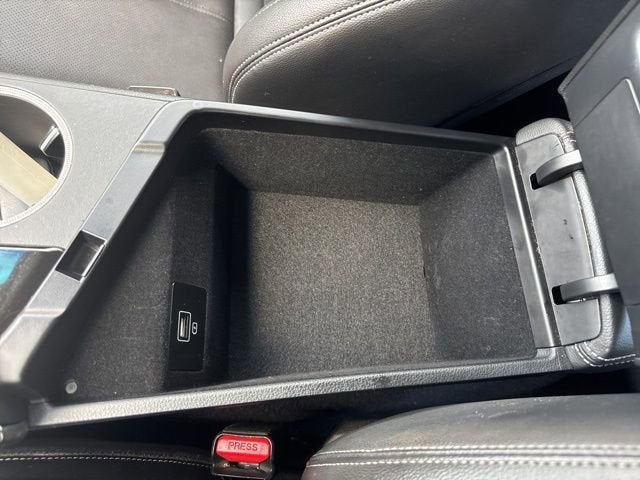 2023 Genesis G70 2.0T AWD