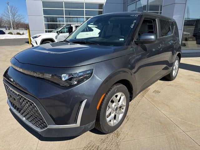 2023 Kia Soul LX IVT