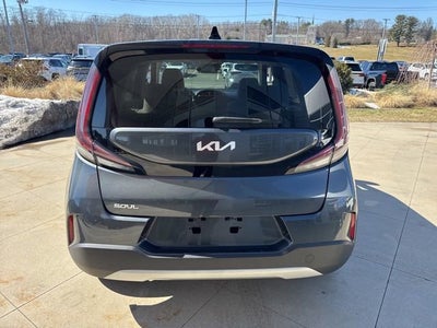2023 Kia Soul LX IVT