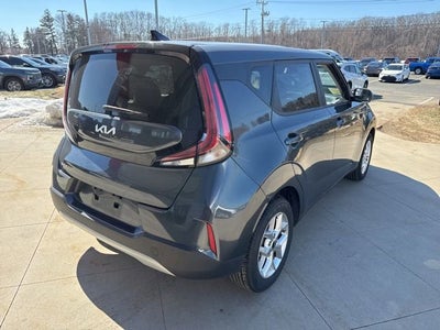 2023 Kia Soul LX IVT