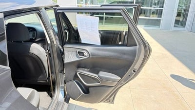 2023 Kia Soul LX IVT