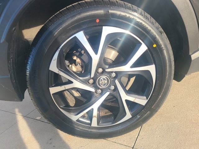 2019 Toyota C-HR Limited FWD