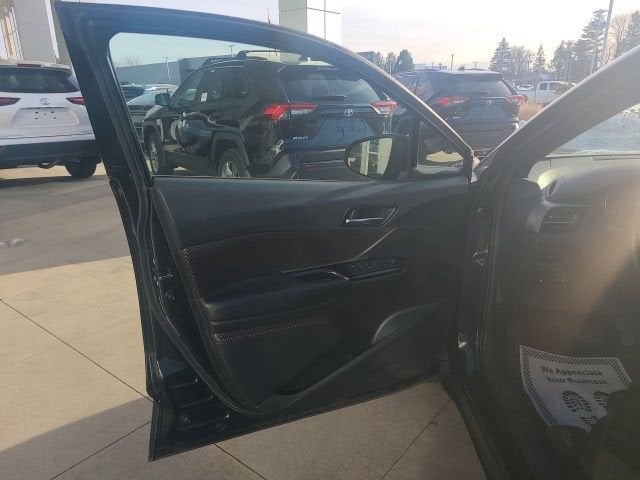 2019 Toyota C-HR Limited FWD