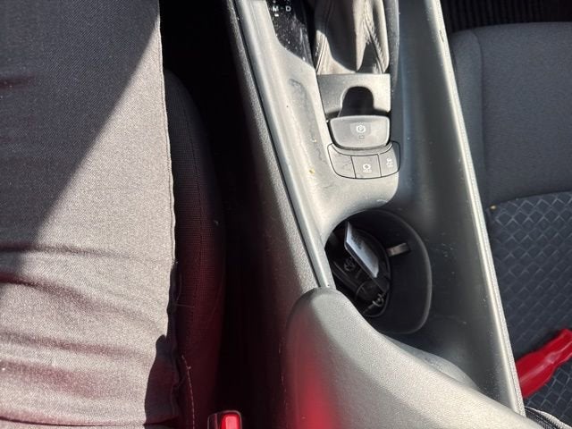 2021 Toyota C-HR LE FWD