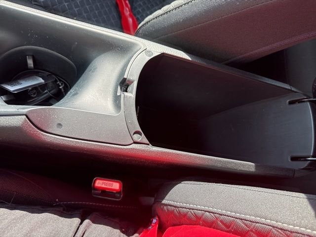 2021 Toyota C-HR LE FWD