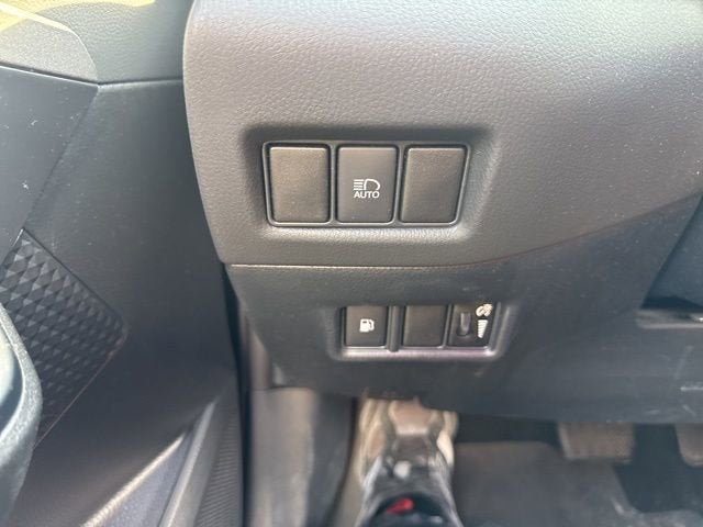 2021 Toyota C-HR LE FWD