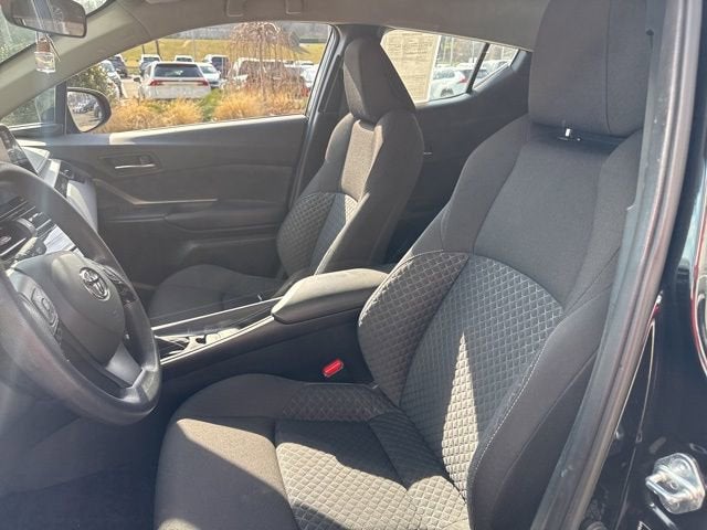 2021 Toyota C-HR LE FWD