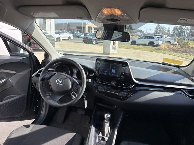 2021 Toyota C-HR LE FWD