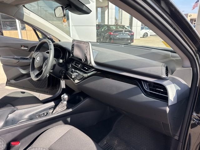 2021 Toyota C-HR LE FWD