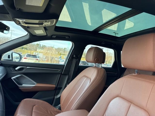 2024 Audi Q3 S line Premium 45 TFSI quattro