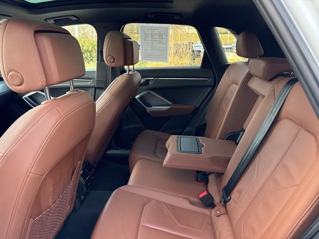 2024 Audi Q3 S line Premium 45 TFSI quattro