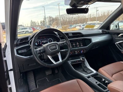 2024 Audi Q3 S line Premium 45 TFSI quattro