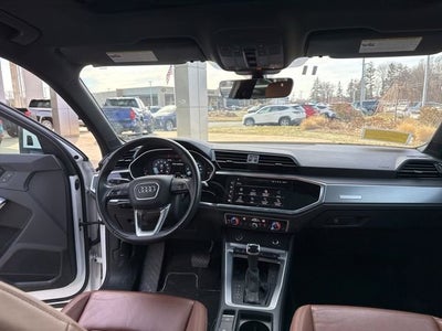 2024 Audi Q3 S line Premium 45 TFSI quattro