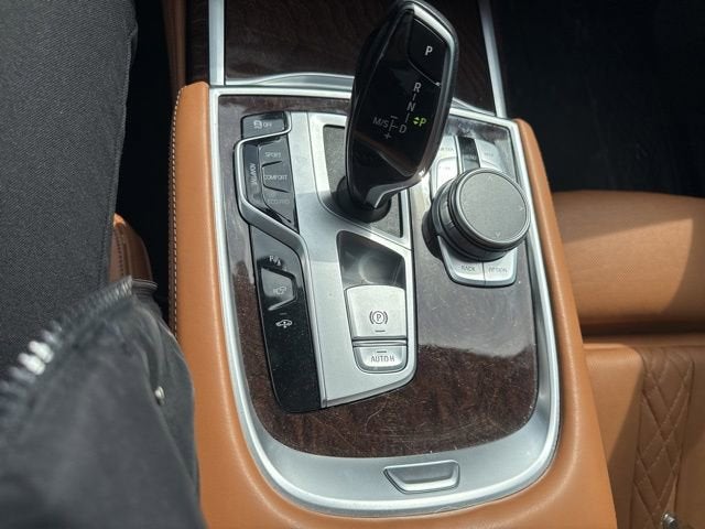 2021 BMW 7 Series 750i xDrive Sedan