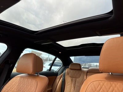 2021 BMW 7 Series 750i xDrive Sedan