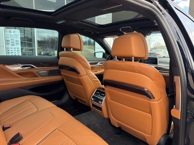 2021 BMW 7 Series 750i xDrive Sedan