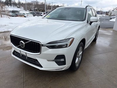2022 Volvo XC60 B5 AWD Momentum