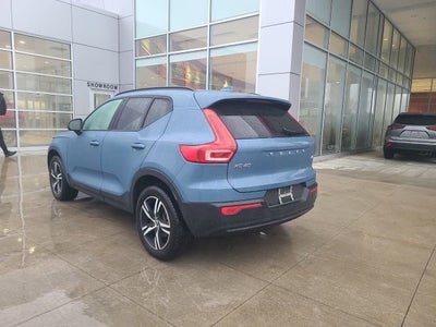2024 Volvo XC40 Base